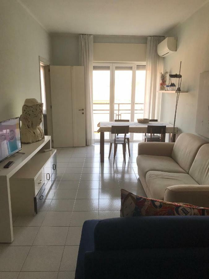 Apartmán Leoni Charminghouse Milán Exteriér fotografie
